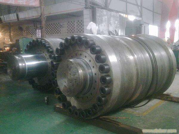 與大型液壓油缸廠家建立長期合作關系